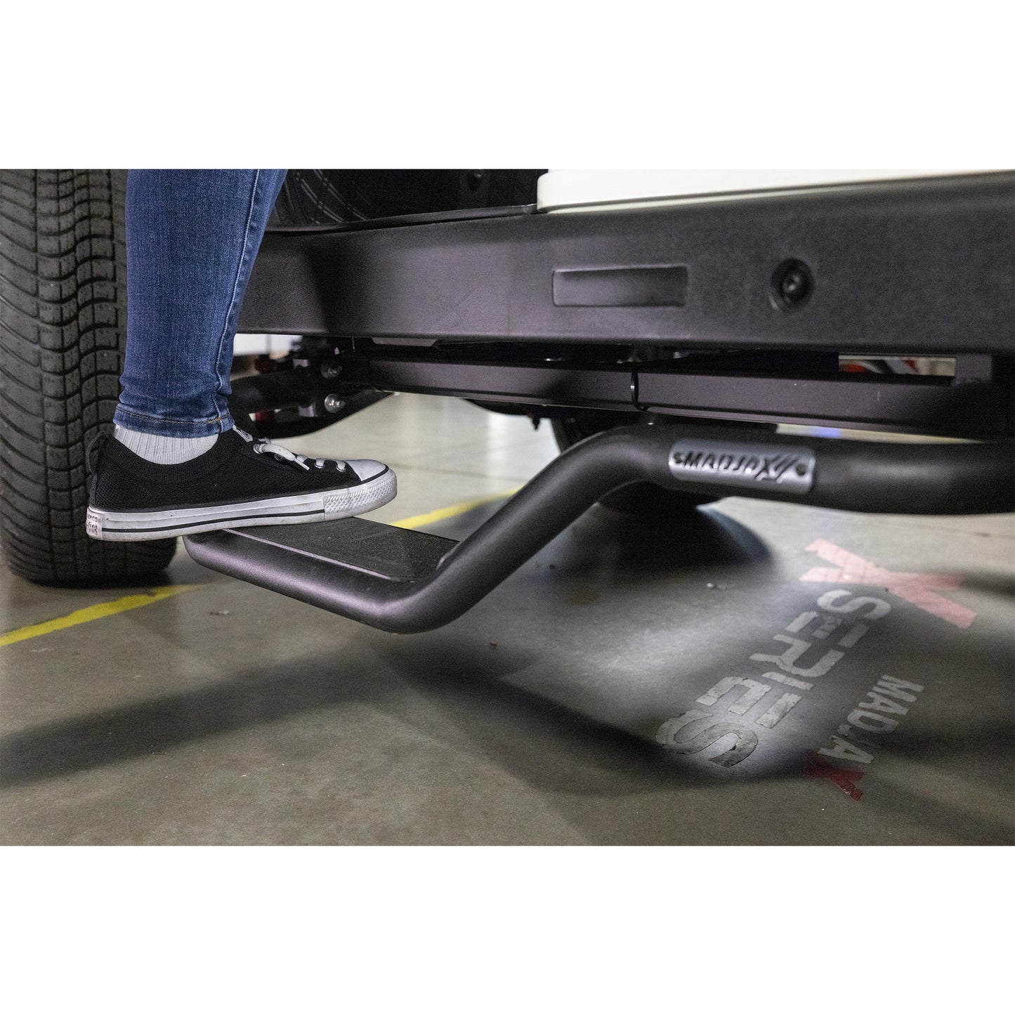 Madjax Recon Side Steps - PICK FITMENT